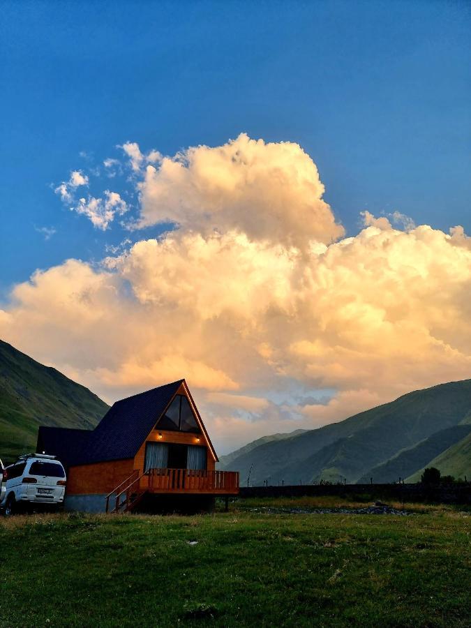 הוילה Mountain Hut In Kazbegi מראה חיצוני תמונה