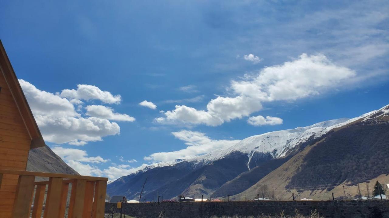 הוילה Mountain Hut In Kazbegi מראה חיצוני תמונה